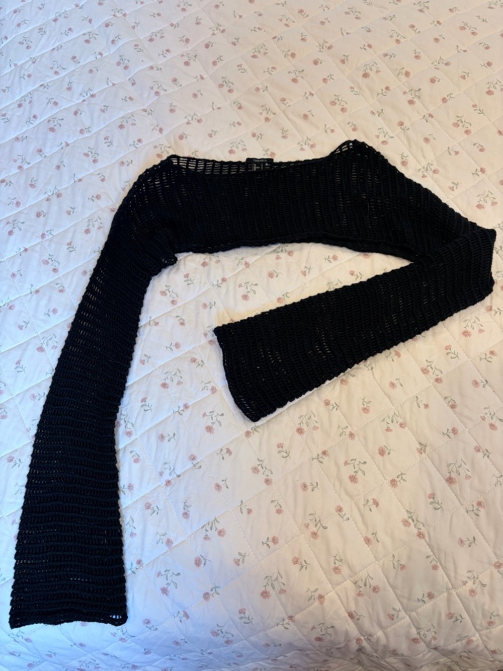 Forever 21 Black Open-Knit Cropped Top